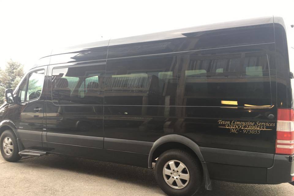 TETON LIMOUSINE SERVICES LLC