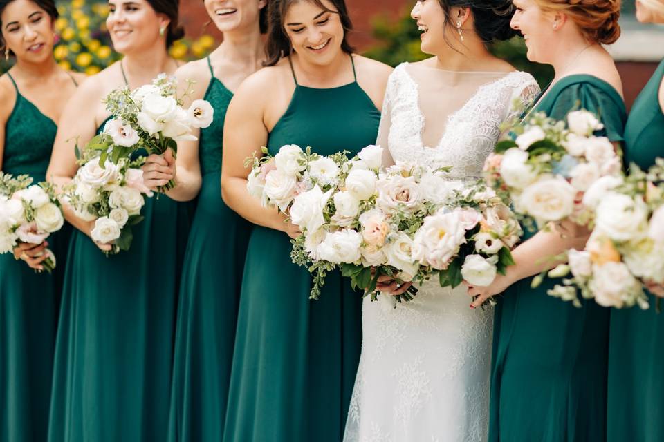 Bridesmaids in emerald