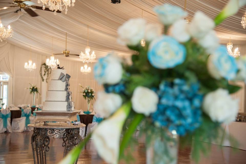 Bride's Cake and Centerpiece