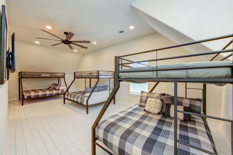 Upstairs Bunkroom