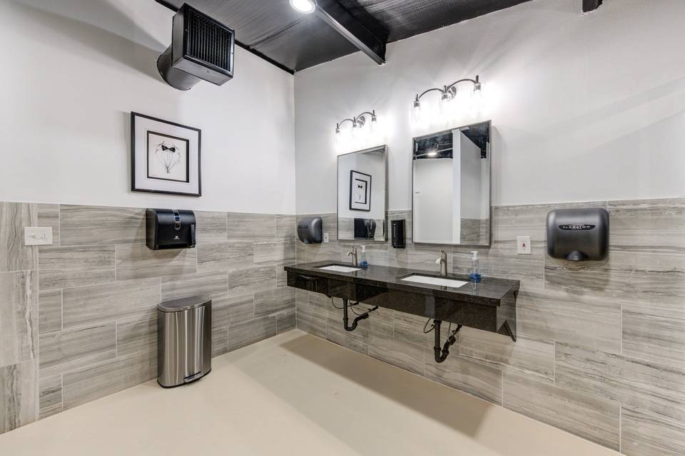 Mens Bathroom