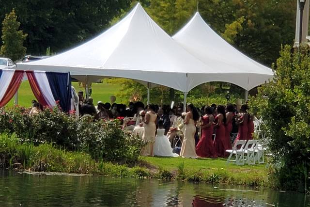 A Sophisticated Doko Manor Wedding in Blush, Navy and Silver