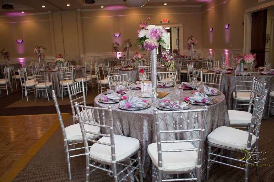 Chiavari Chairs