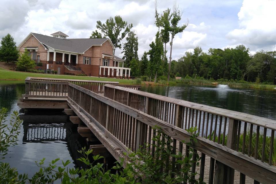 Lake Walkway