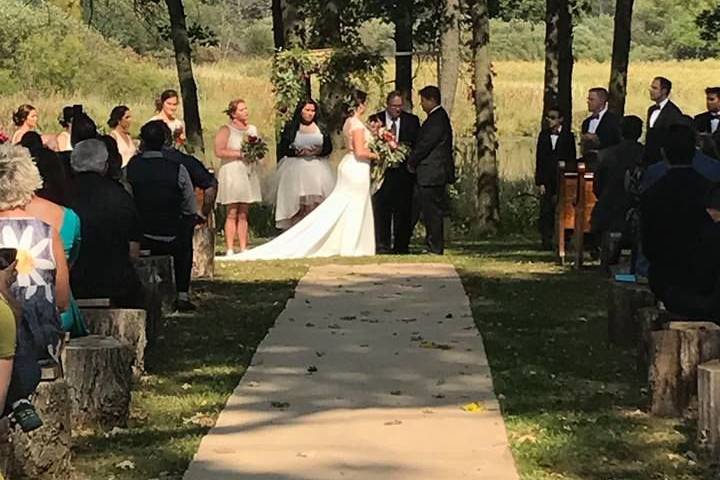 outdoor wedding ceremony