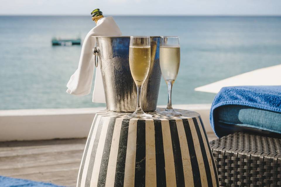 Beachfront Suite Deck