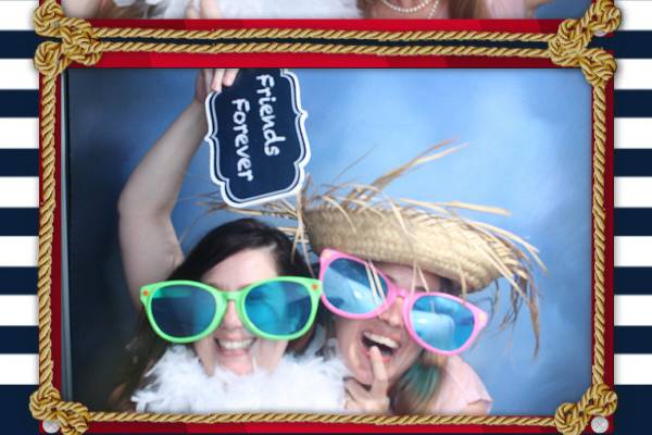 Picture Time Photo Booths