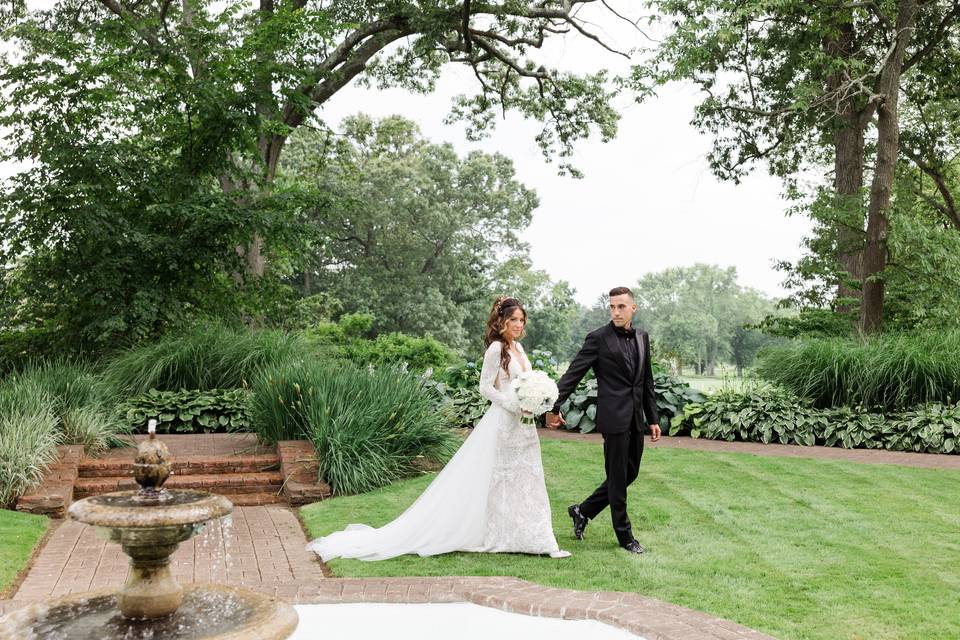 Mekina Saylor Weddings