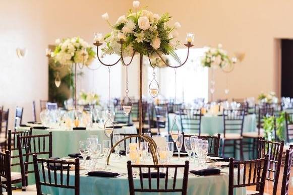 Tall centerpiece