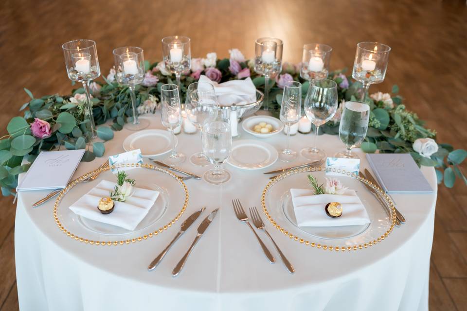 Sweetheart Table