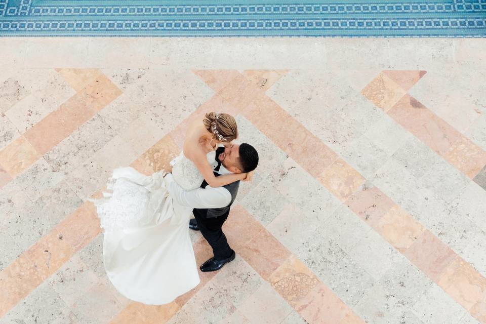 First dance Luxury villa
