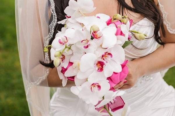 A bride with bouquet