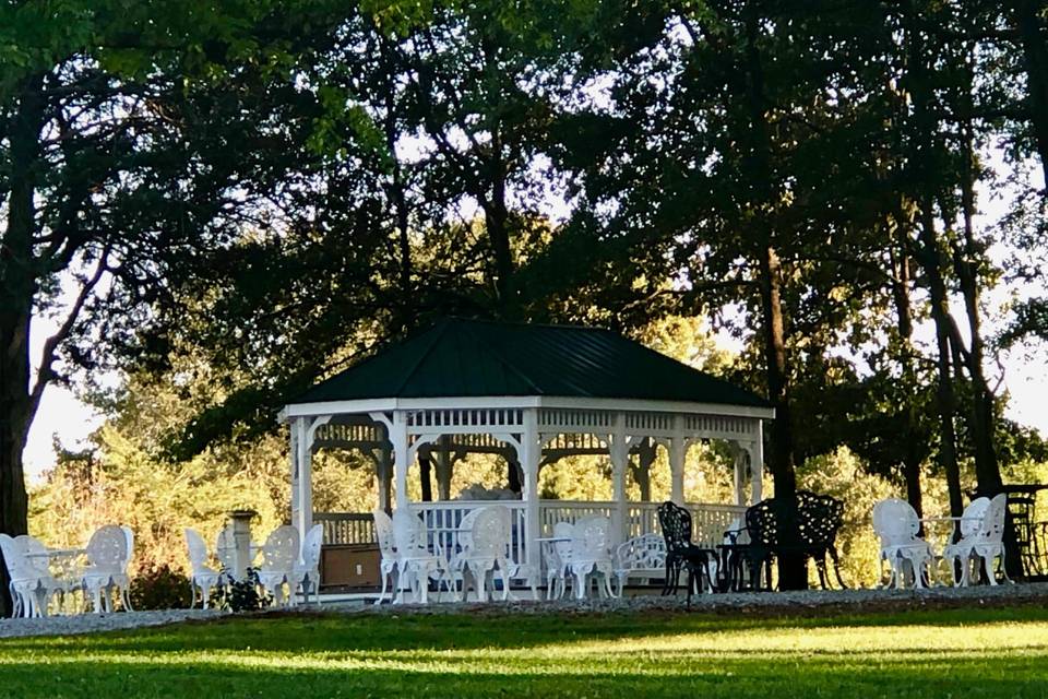 Romantic Gazebo Garden