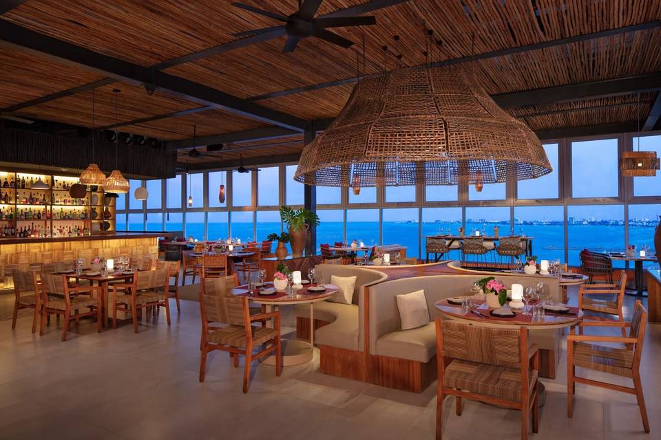 Dreams Vista Cancún Golf & Spa Resort