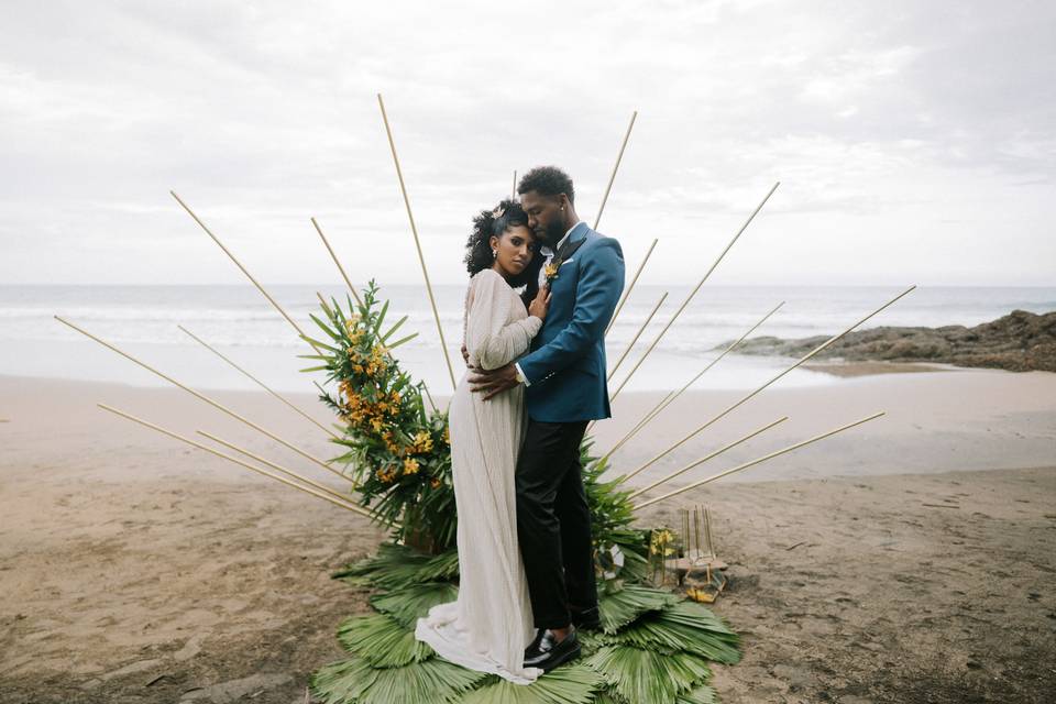 Spotlight couple beach