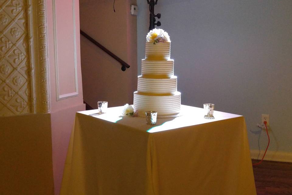 Wedding cake Spotlight