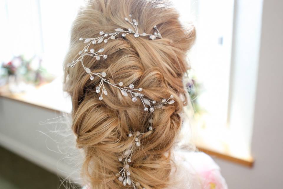 A bejeweled hair accessory