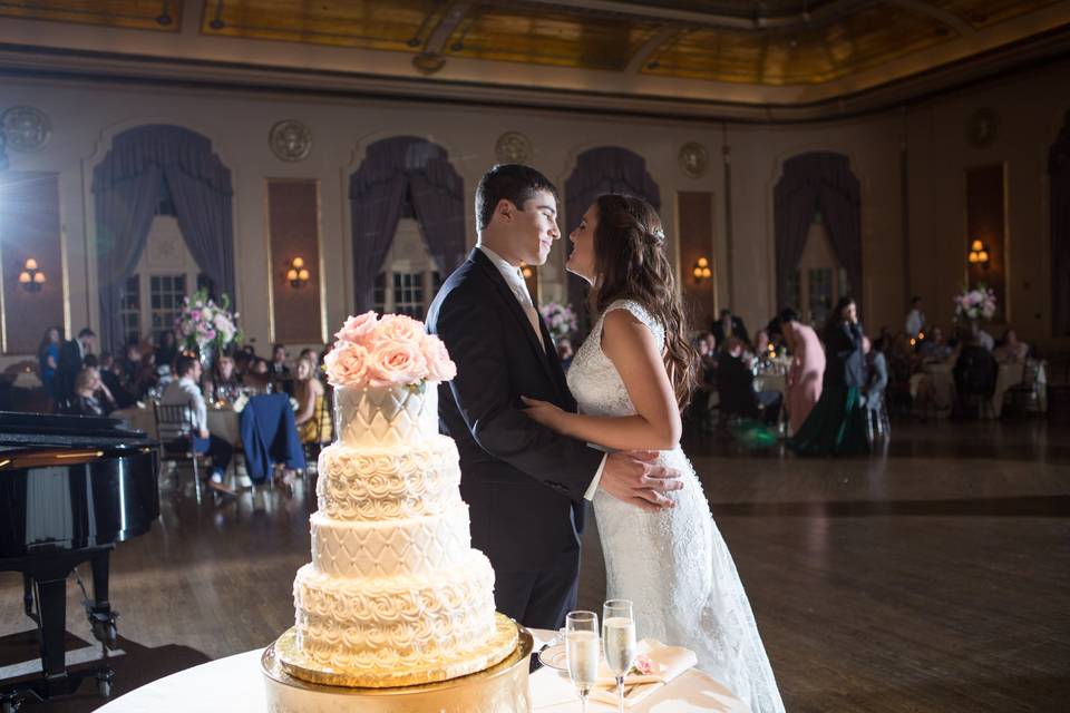 Wedding Cake | Palais Royale