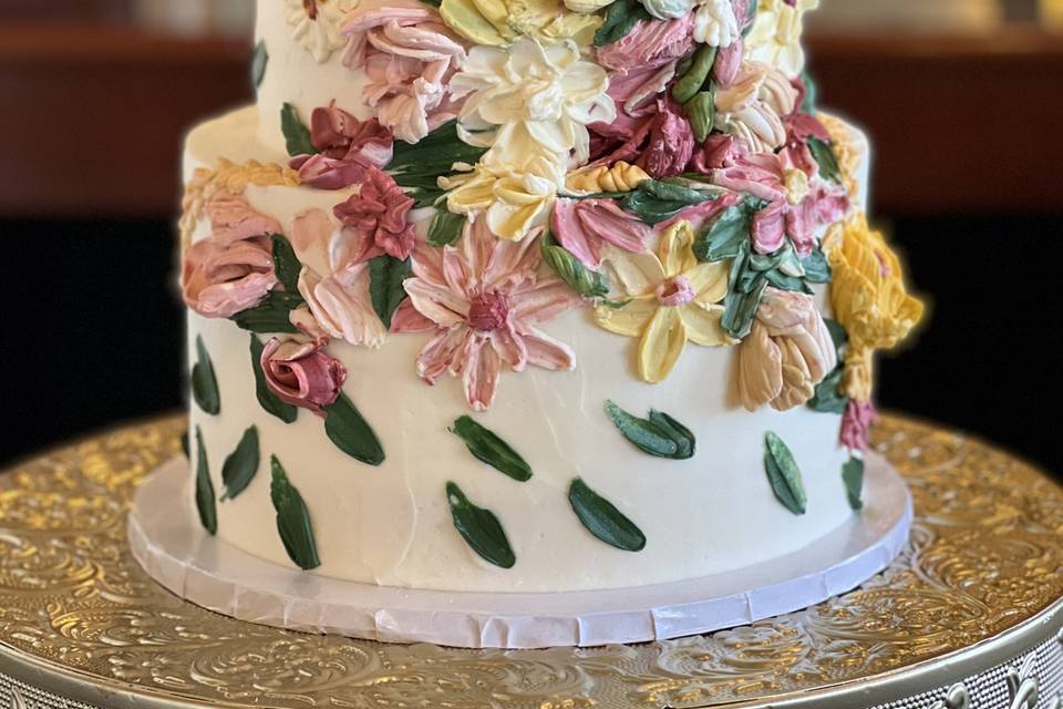 The Bake More: Gold Engagement Cake with Peonies – Edible Gold Paint,  Gunging and Easy Ruffled Cake Drum