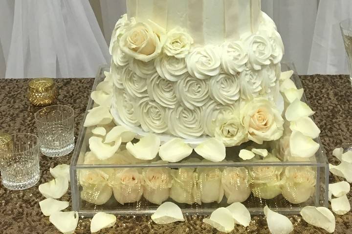 Tier Wedding cake