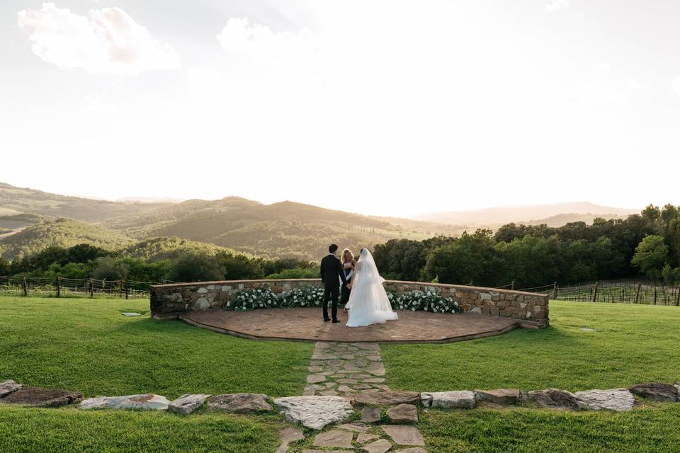 Eloping in Tuscany