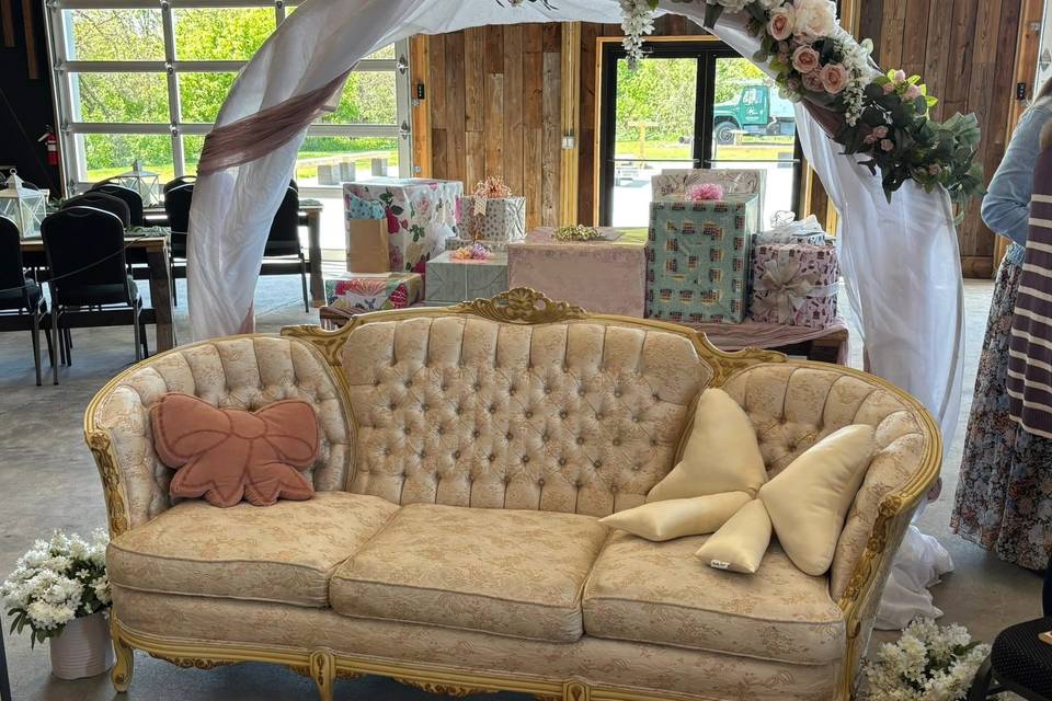Guest of Honor Seating