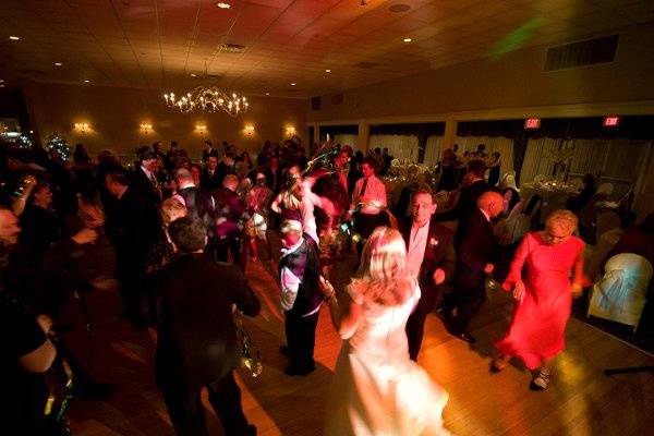 Sound City Entertainment - Disc Jockeys - Photography Event Services