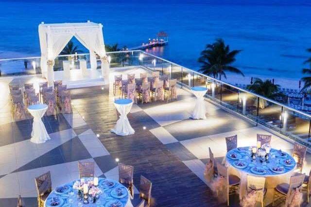 Outdoor wedding setup