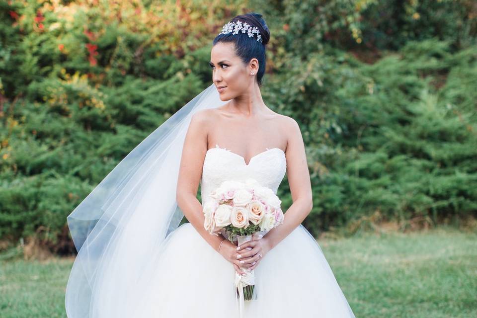 Airbrushed bridal makeup