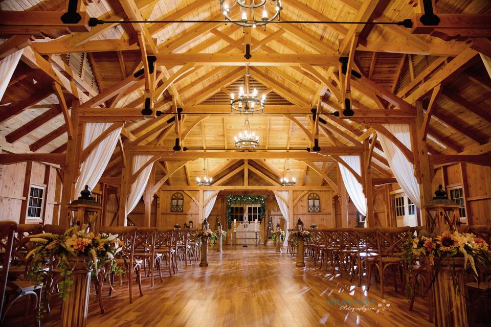 Rustic Barn Ceremony