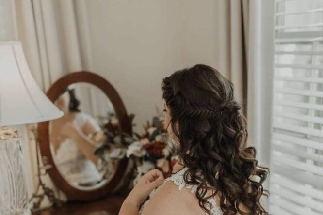 The Veil Vixen