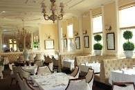 Table arrangement