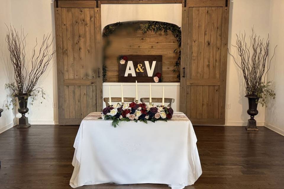 Head table decor