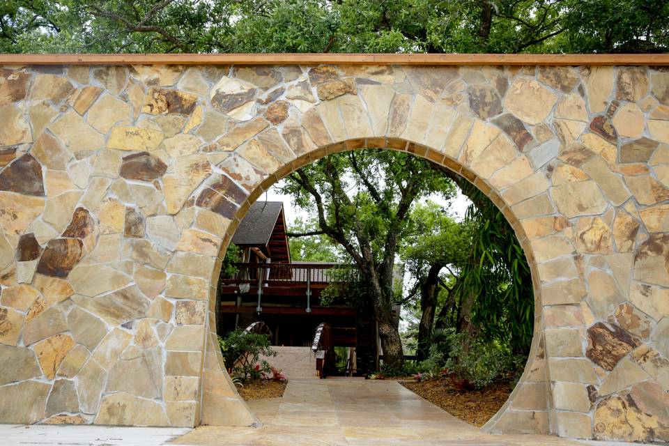 Moon Gate