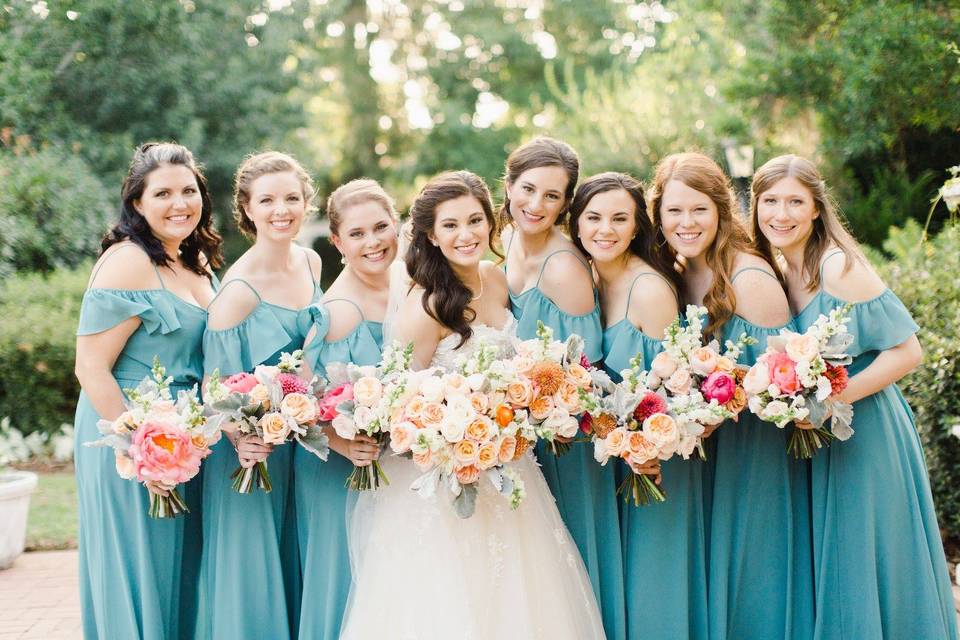 Erin and her bridesmaids