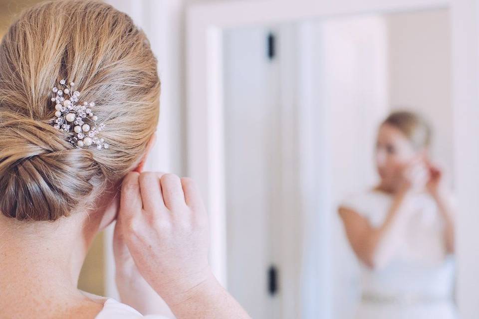 Brideblondeupdo