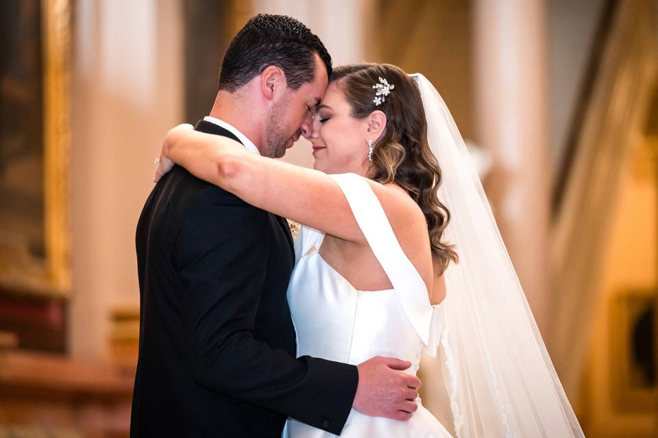 Bride glam waves