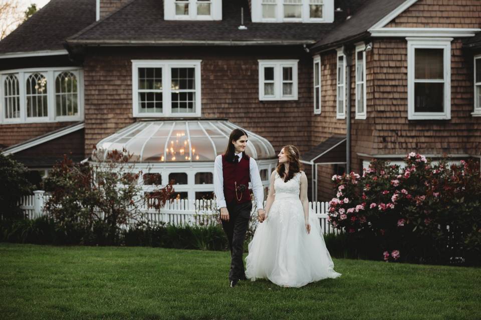 Gazebo Wedding ©MichelleIljazi