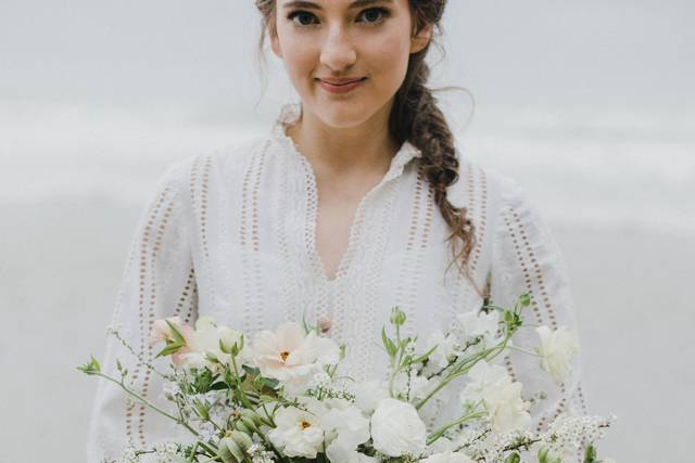 spring bridal bouquet