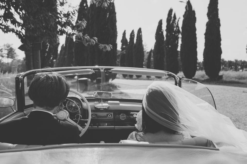 Car wedding tuscany