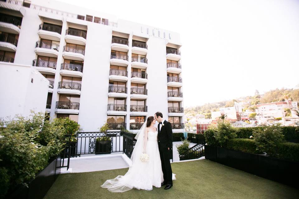 It was such a thrill to work with Shira & Marc to help create their absolutely stunning affair at The London in West Hollywood, California.
