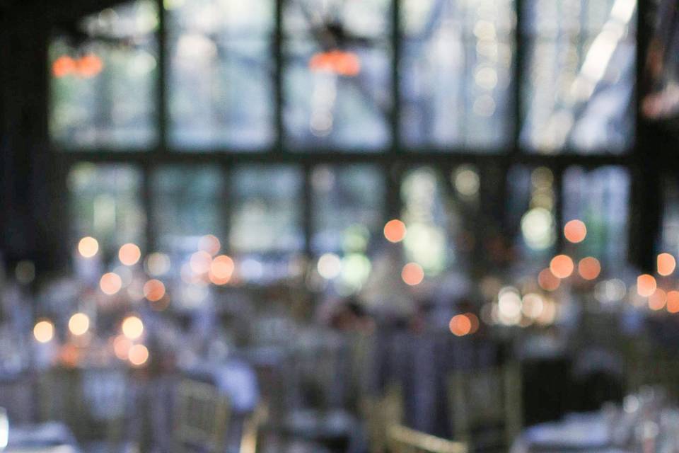 Shimmery, sparkly and drenched in warm candle light describes the absolutely charming and playful celebration of Liz and Austin!  We loved being a part of their dreamy wedding, captured beautifully by Alders Photography at Calamigos Ranch in Malibu!