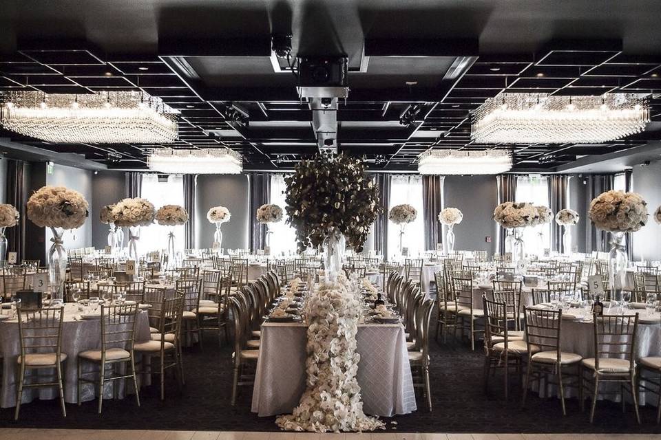 Refined event spaces