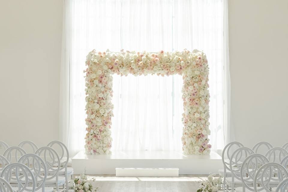 Draping & Gold Square Arch