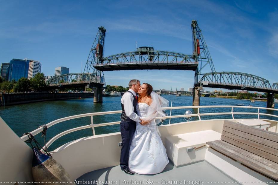 Newlyweds & Hawthorne Bridge