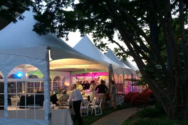 Outdoor wedding reception