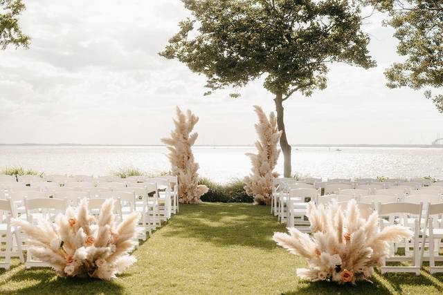 Chesapeake Bay Beach Club