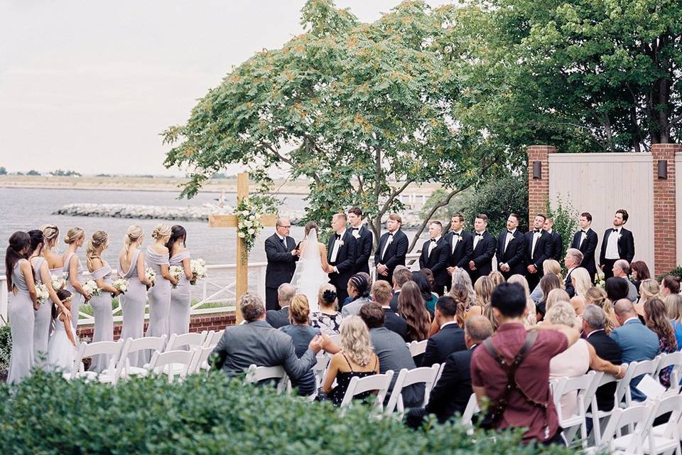 Lauren & Ryan's Wedding + Reception / Chesapeake Bay Beach Club