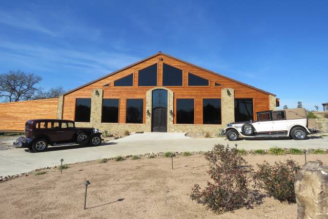 Knoxville Ranch Exteriro