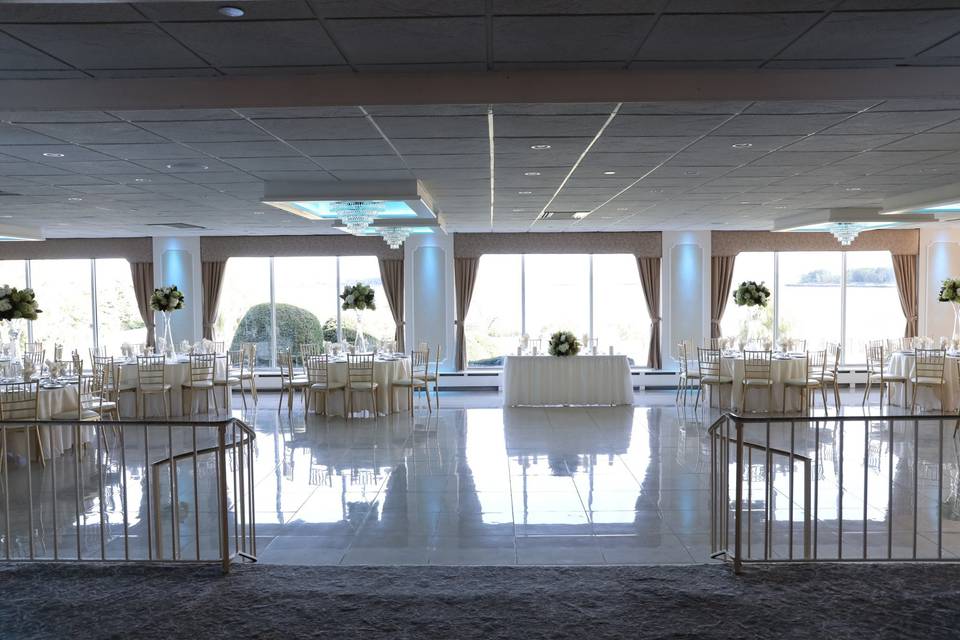 Light-filled ballroom
